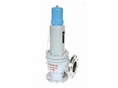 弹簧微启封闭式安全阀